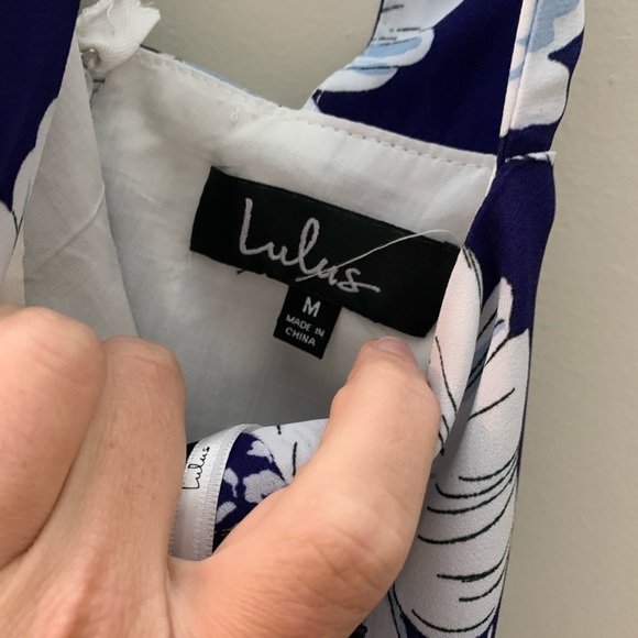 Dress - Picture 5 of 6